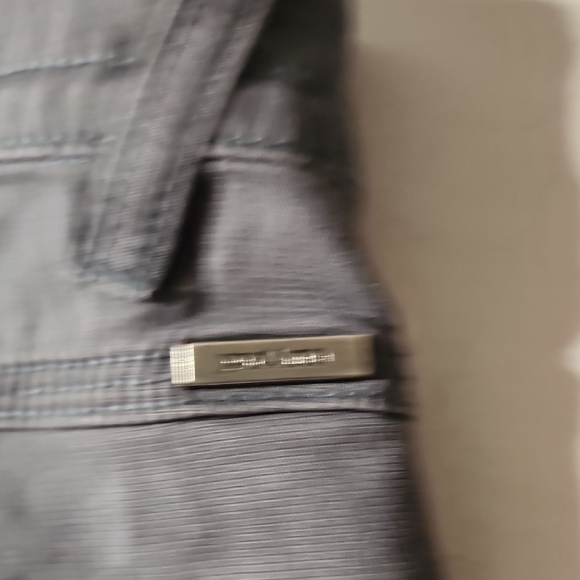 Prana Women's Gray Cargo Shorts - Picture 4 of 8